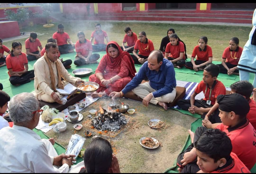 ccc5549d 0877 427c 9d3e 5149bed9df25