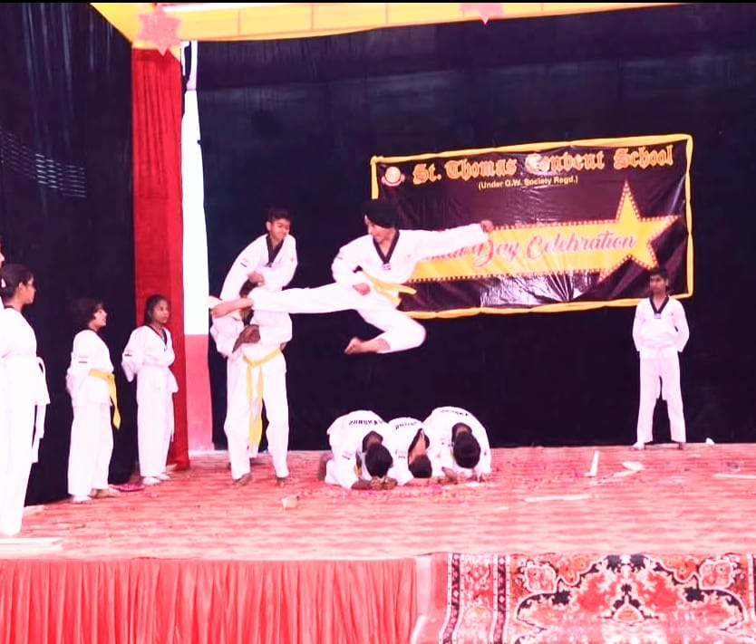 Academics 94b43433 7d80 461d 8980 7193ba9bbd59